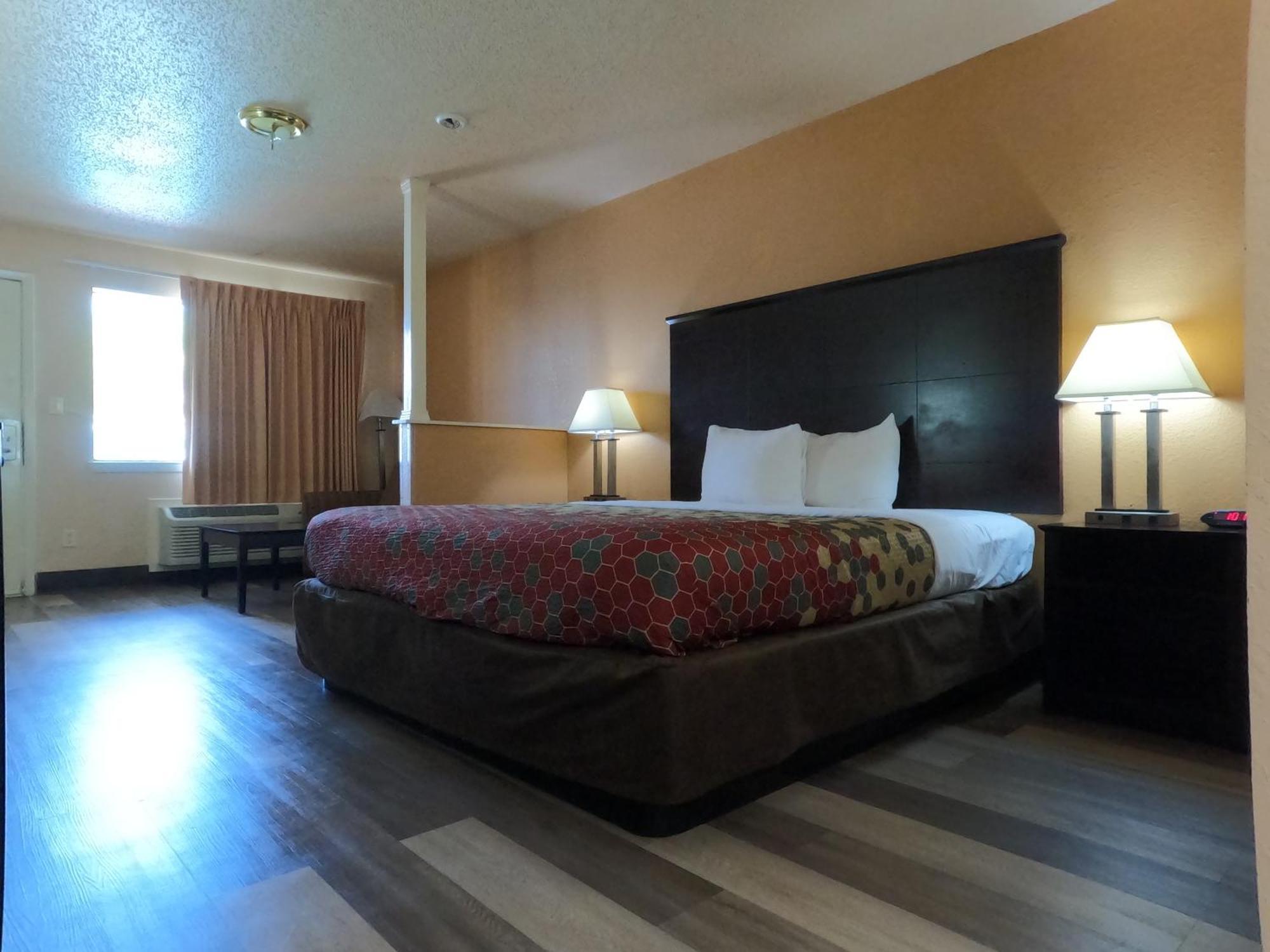 Econo Lodge Inn & Suites Downtown Northeast Near Fort Sam Houston San Antonio Esterno foto